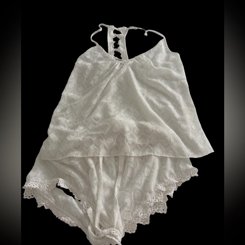 In Bloom white Lace top‎ and short lingerie intimate bridal